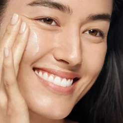 Clinique moisture surge™ intense 72h lipid-replenishing hydrator 30ml