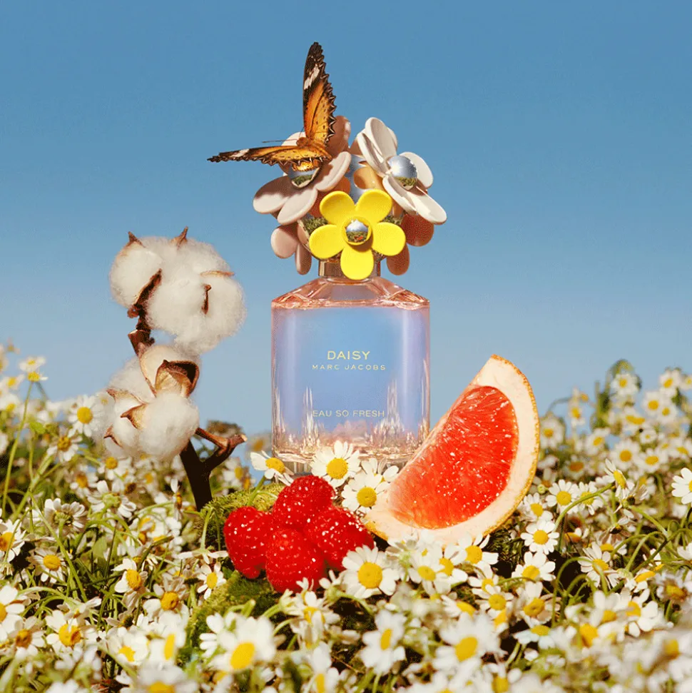 Marc Jacobs Daisy Eau So Fresh Set – 125ml EDT, 10ml Mini, 75ml Lotion